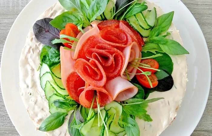 Grillattu juustoleipäsalaatti
